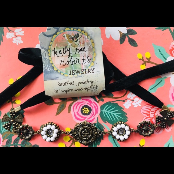 Kelly Rae Roberts Jewelry - Picture 3 of 5